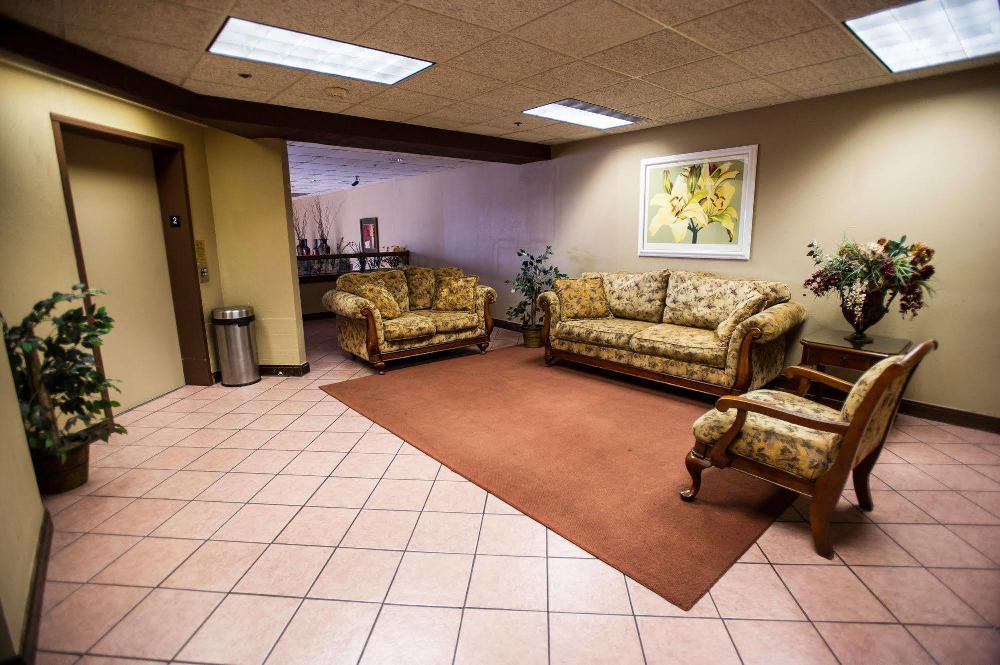 Comfort Inn & Suites Wichita Eksteriør billede