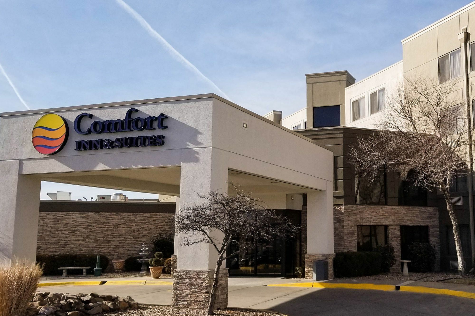 Comfort Inn & Suites Wichita Eksteriør billede